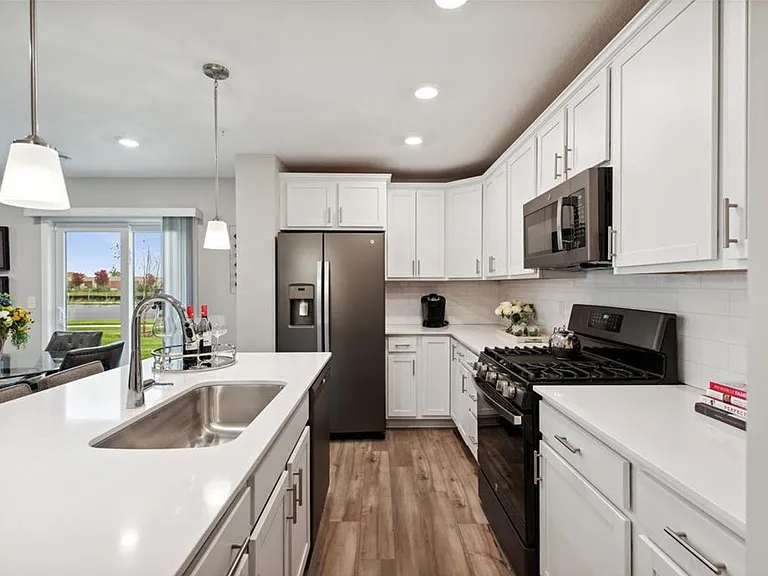 8754 Parkington Ave NE — Photo 3