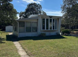 15 Wistoria Dr, Jackson, NJ