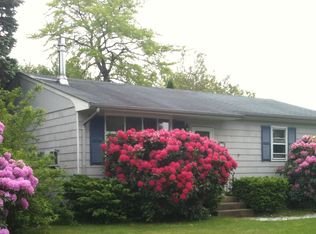 12 Old Pine Rd, Narragansett, RI 02882