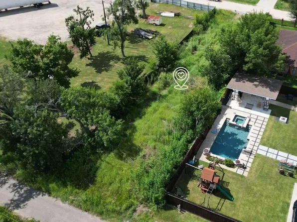 0 Edgebrook Dr, Houston, TX 77075
