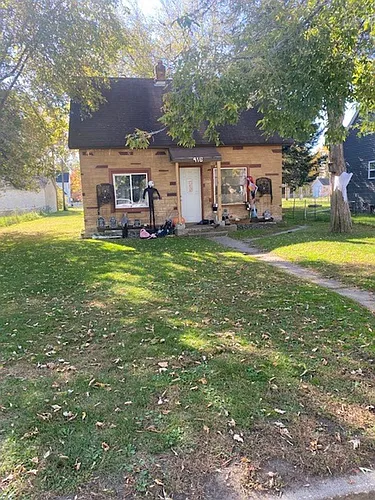 416 D St NE Photo 1