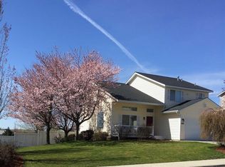 1907 NW Canyon View Dr, Pullman, WA 99163