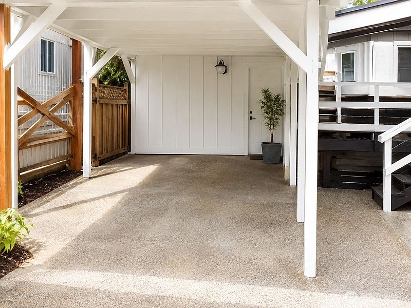 2nd image of 900 29th Avenue S #C-8