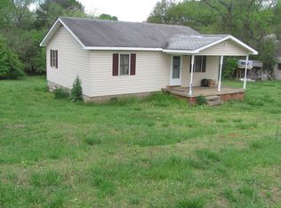 120 Peacedful Vally, Cowpens, SC 29330