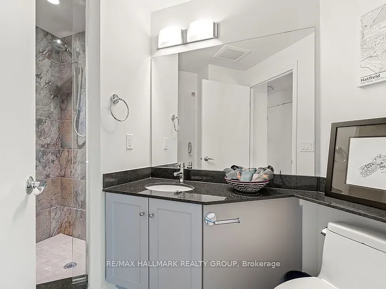 235 Kent St #514 — Photo 18