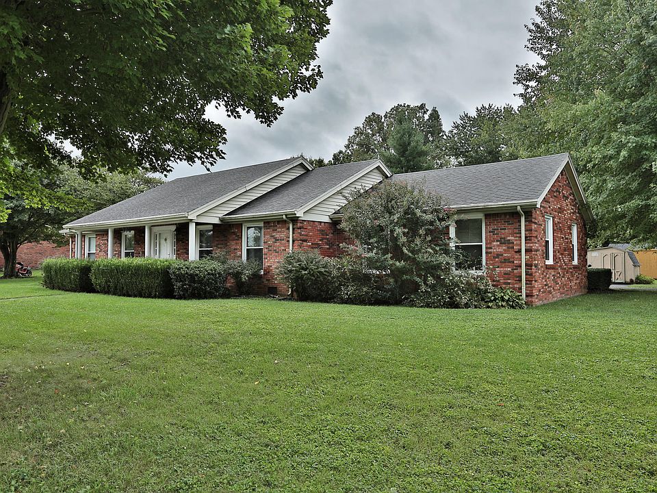 1st image of 200 Glenway Dr