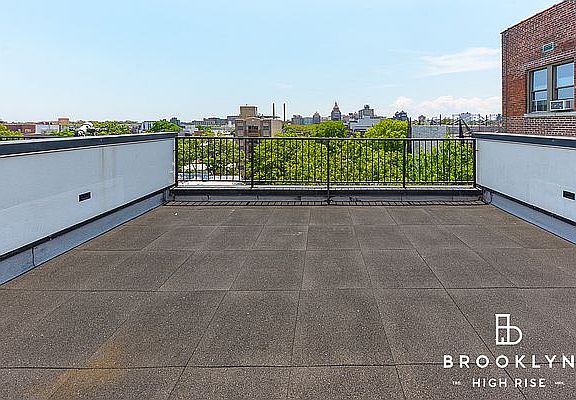 5th image of 488 Lefferts Ave