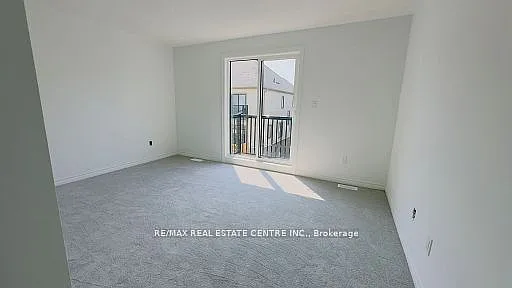 787 Kootenay Path N — Photo 12