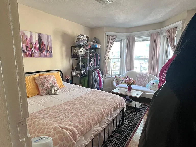 137 Peterborough St #20 — Photo 9