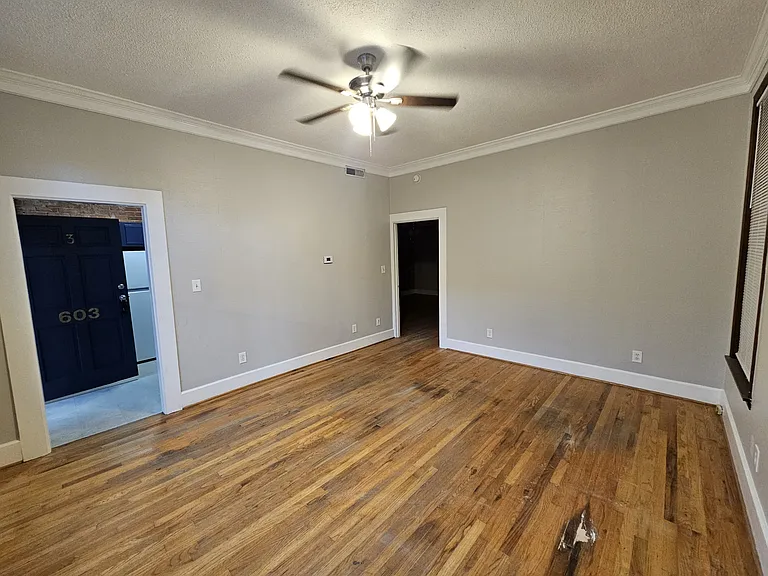 603 Lindsay St #3 — Photo 8
