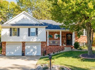 2704 Stone Valley Dr, Maryville, IL