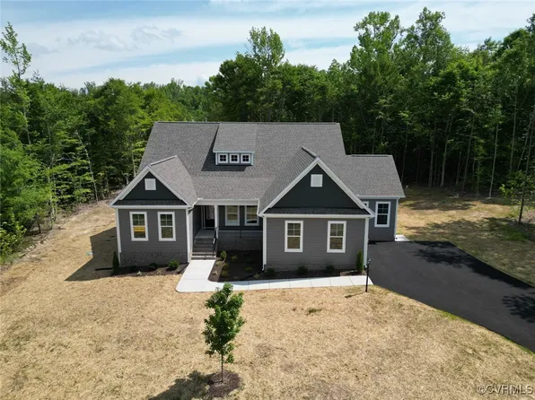3101 Rocketts Ridge Pl, Sandy Hook, VA 23153