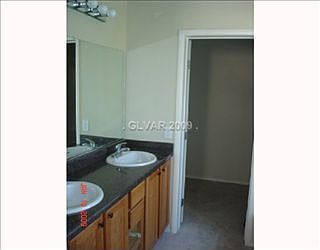 4th image of 9326 Winebrook Ave