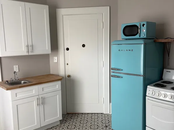 102 Union Ave SE, Grand Rapids, MI