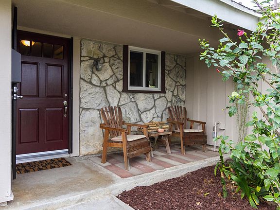 2nd image of 323 Colusa Ave