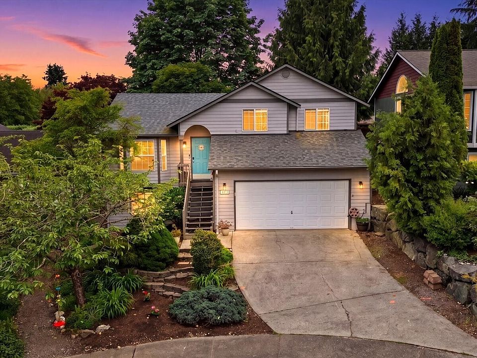 1st image of 421 Rainbow Place
