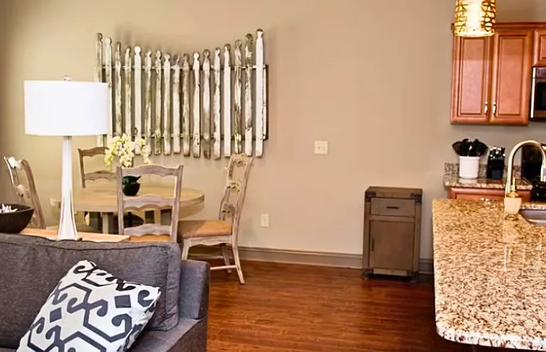 210 W Cranford Ave — Photo 58