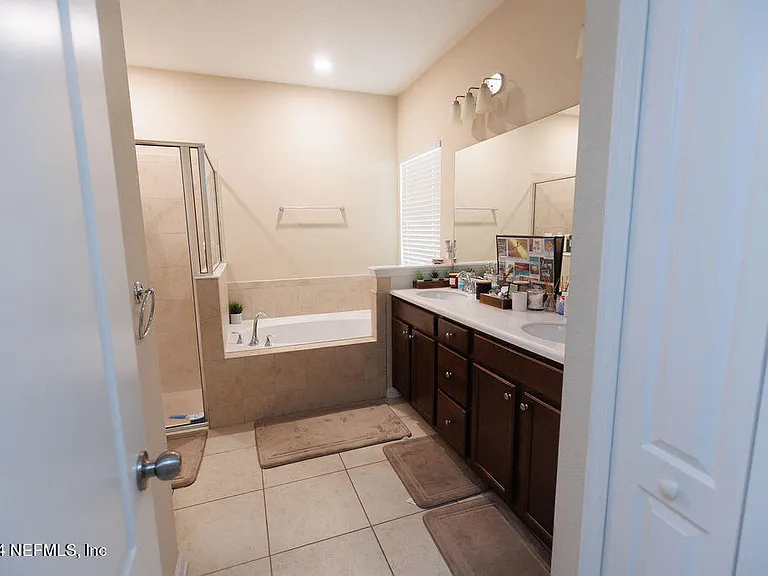 16150 Blossom Lake Dr — Photo 10