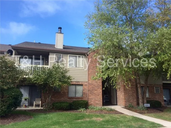 4260 Village Parkway East Cir, Indianapolis, IN 46254