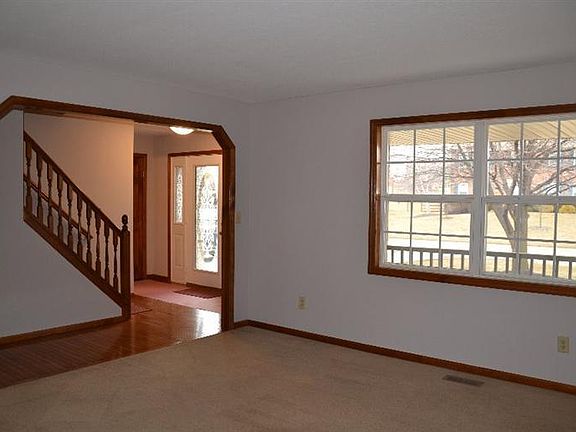 3rd image of 7291 Krach Ct