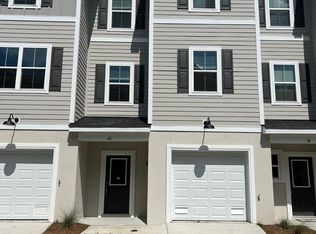 40 Hidden Pointe Dr, Savannah, GA 31419