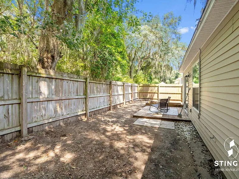 13 Brindlewood Dr — Photo 35