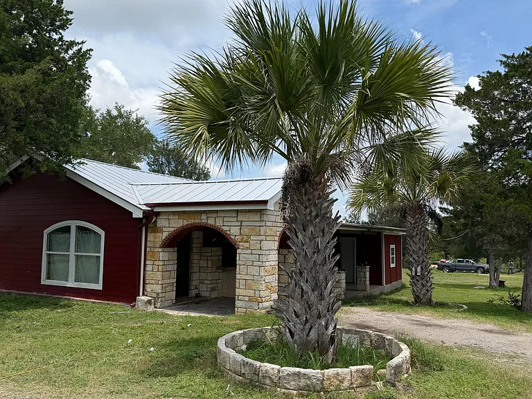 21840 Ann Showers Dr — Photo 1