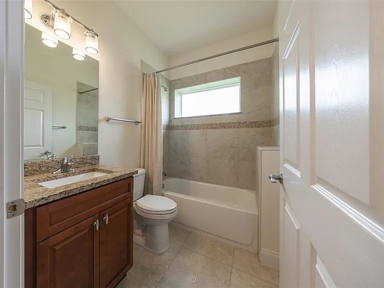 35 Edge Ln — Photo 24