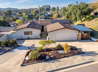 8366 Sunview Dr, El Cajon, CA 92021