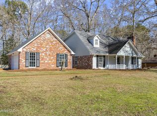6040 Grants Ferry Rd, Brandon, MS 39047