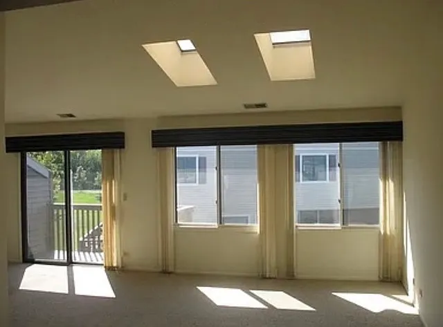 995 Pinetree Cir S #995 — Photo 2