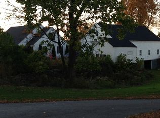 191 Elmwood Rd, Lunenburg, MA 01462