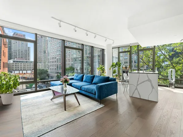 429 Kent Ave #529, Brooklyn, NY 11249