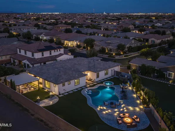 10322 E THATCHER Avenue, Mesa, AZ 85212