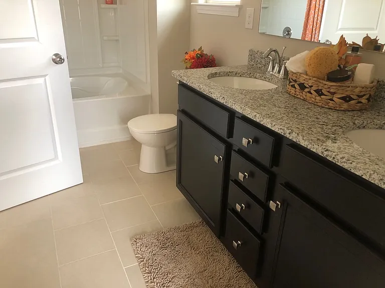453 Tayberry Ln — Photo 18