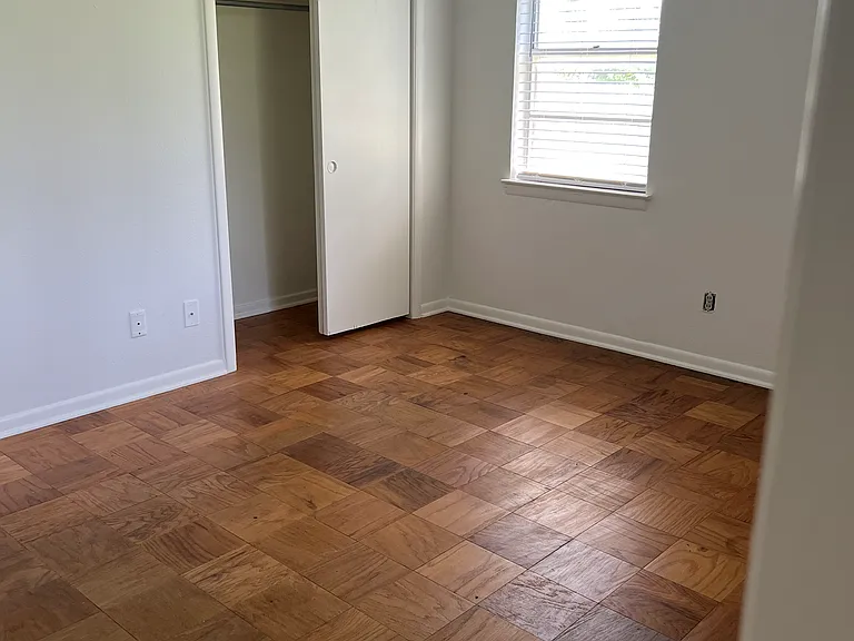 4304 Arrowwood Dr — Photo 11