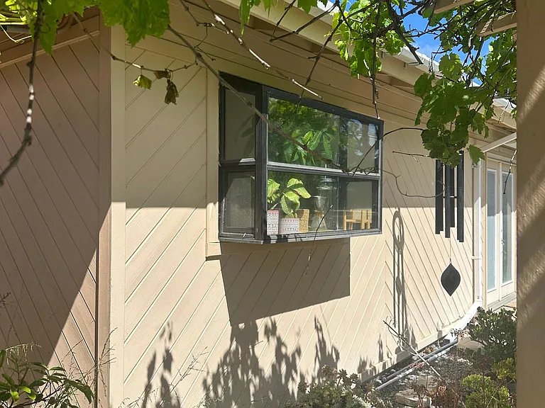 Jonell Ct — Photo 6