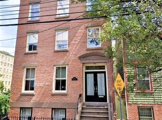 64 Wayne St, Jersey City, NJ 07302