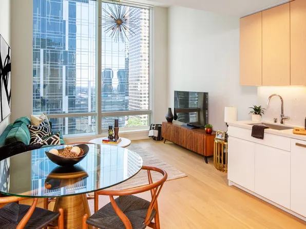 877 S Francisco St #1605, Los Angeles, CA 90017