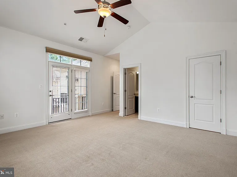 8319 Quarry Manor Ter — Photo 55