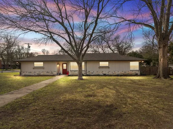 304 Sunset Dr, Cleburne, TX 76033