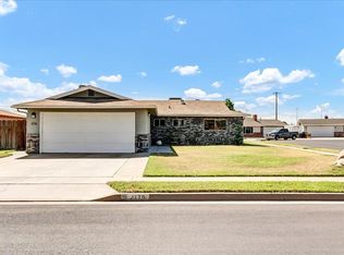 1176 Lassen Dr, Hanford, CA