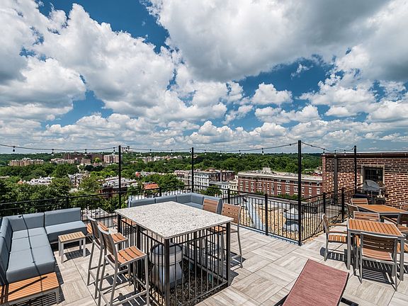 Rooftop deck with grills