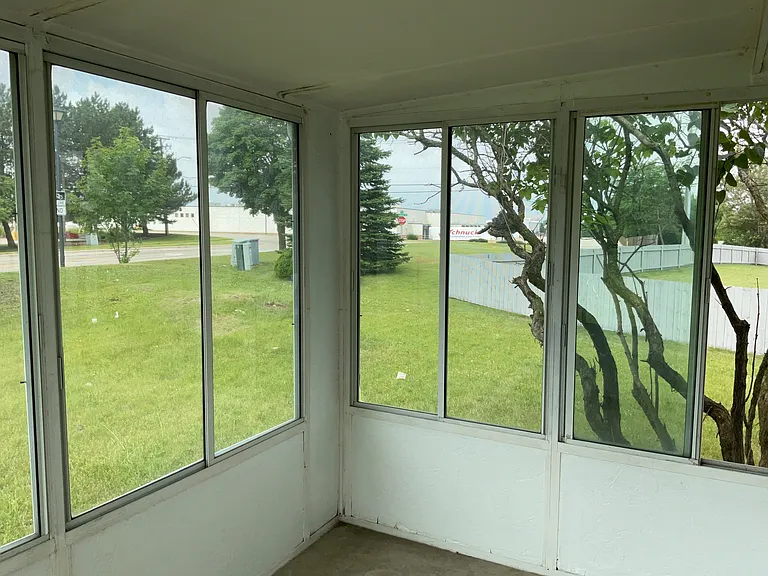 6549 Samantha Ln — Photo 28