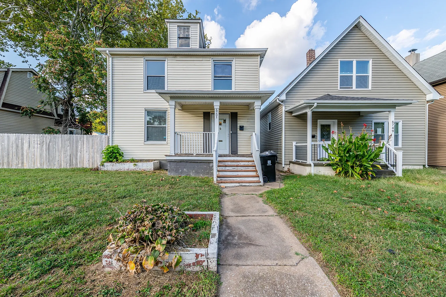 6751 Vernon Ave photo 1