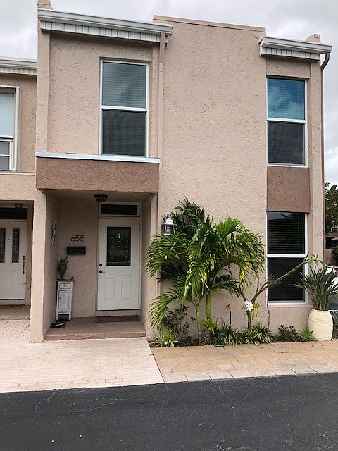 1st image of 655 Cypress Ln #22B