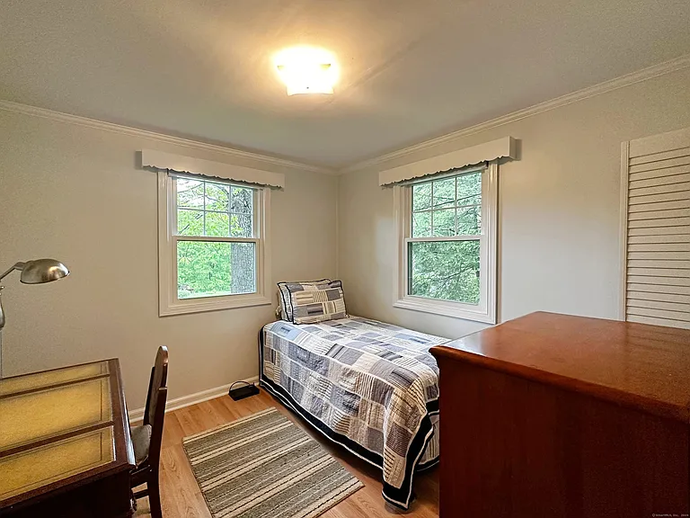 18 Inglenook Rd — Photo 20