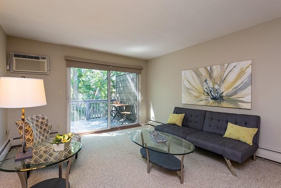 2800 Hamline Ave N APT 332, Roseville, MN 55113 Zillow