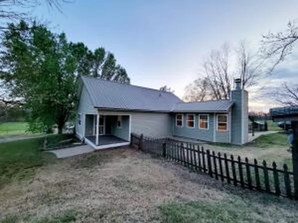 322 North Rd, Belleville, AR 72824