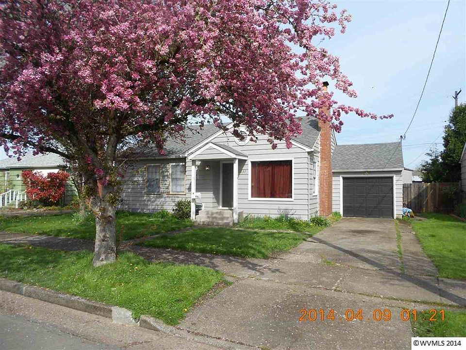 2nd image of 1237 Maple St SW